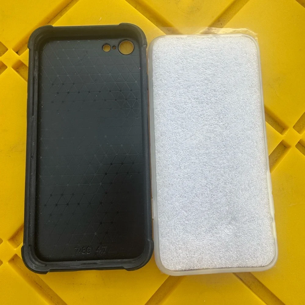 iPhone 7/8/se/se2 peacock phone case
